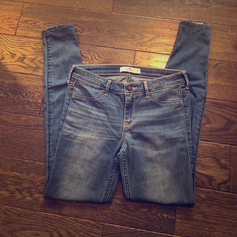 Hollister high rise skinny jeans